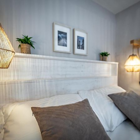 Yd Stunning Terrace On The Accademia Apartment Florence Exterior photo